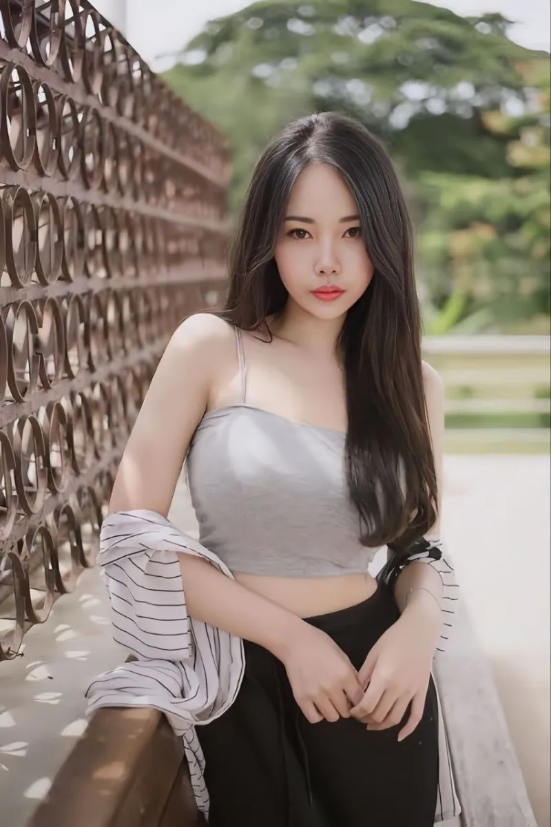 โปรไฟล์ของ พลอย บริการฟิวแฟน