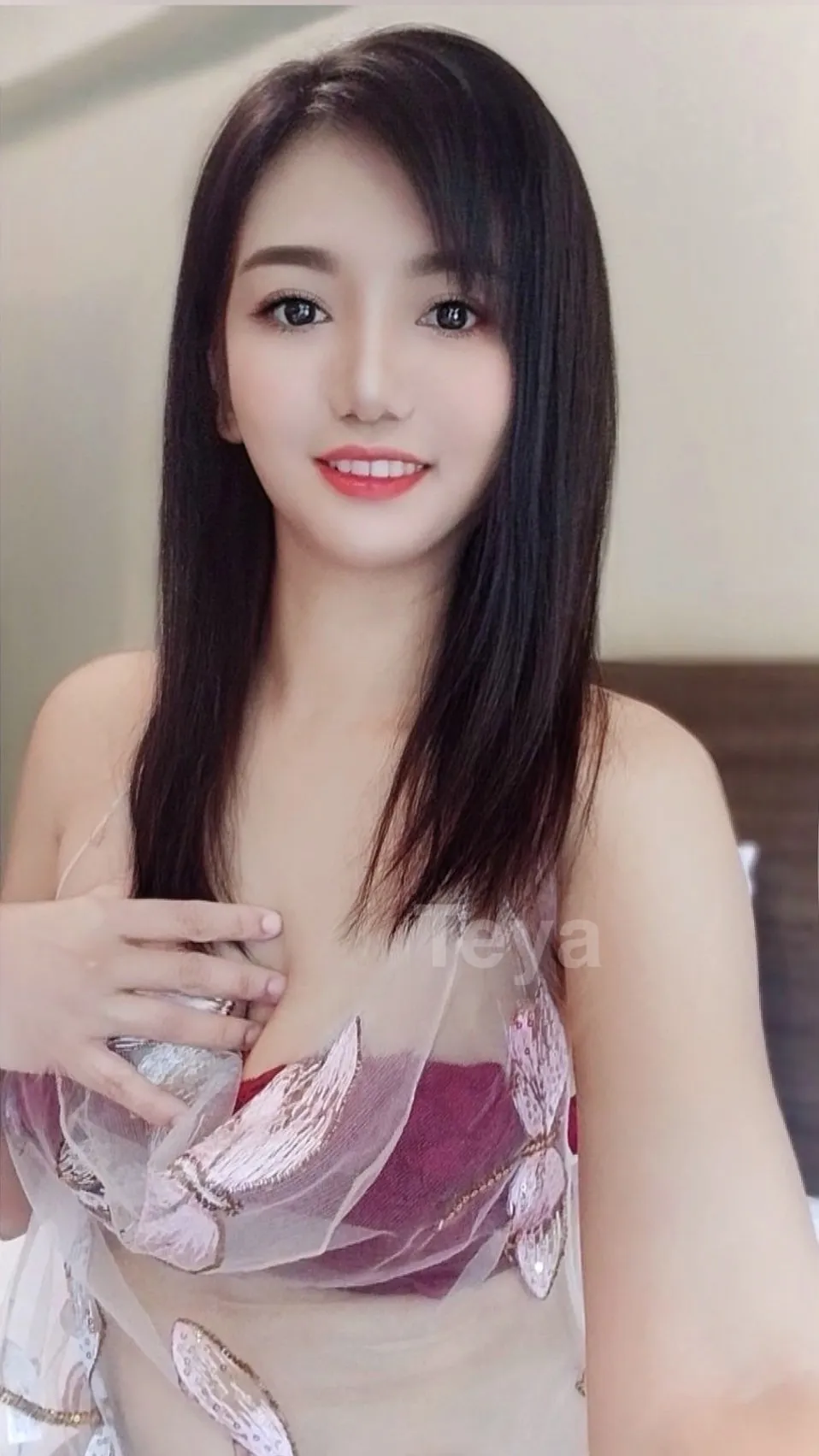 โปรไฟล์ของ เทญ่า บริการฟิวแฟน