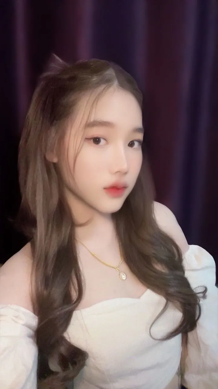 โปรไฟล์ของ น้องนาตี้ บริการฟิวแฟน