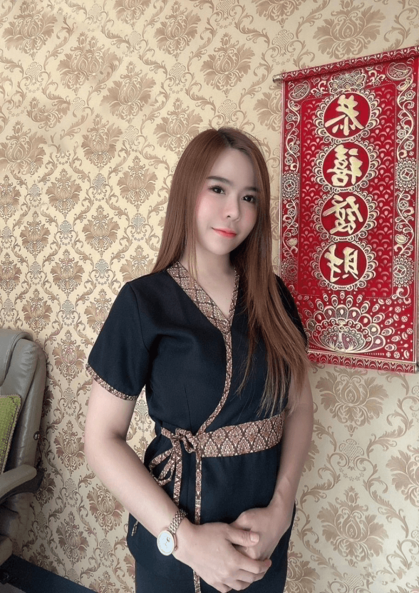 โปรไฟล์ของ โมนา (Mona) บริการฟิวแฟน