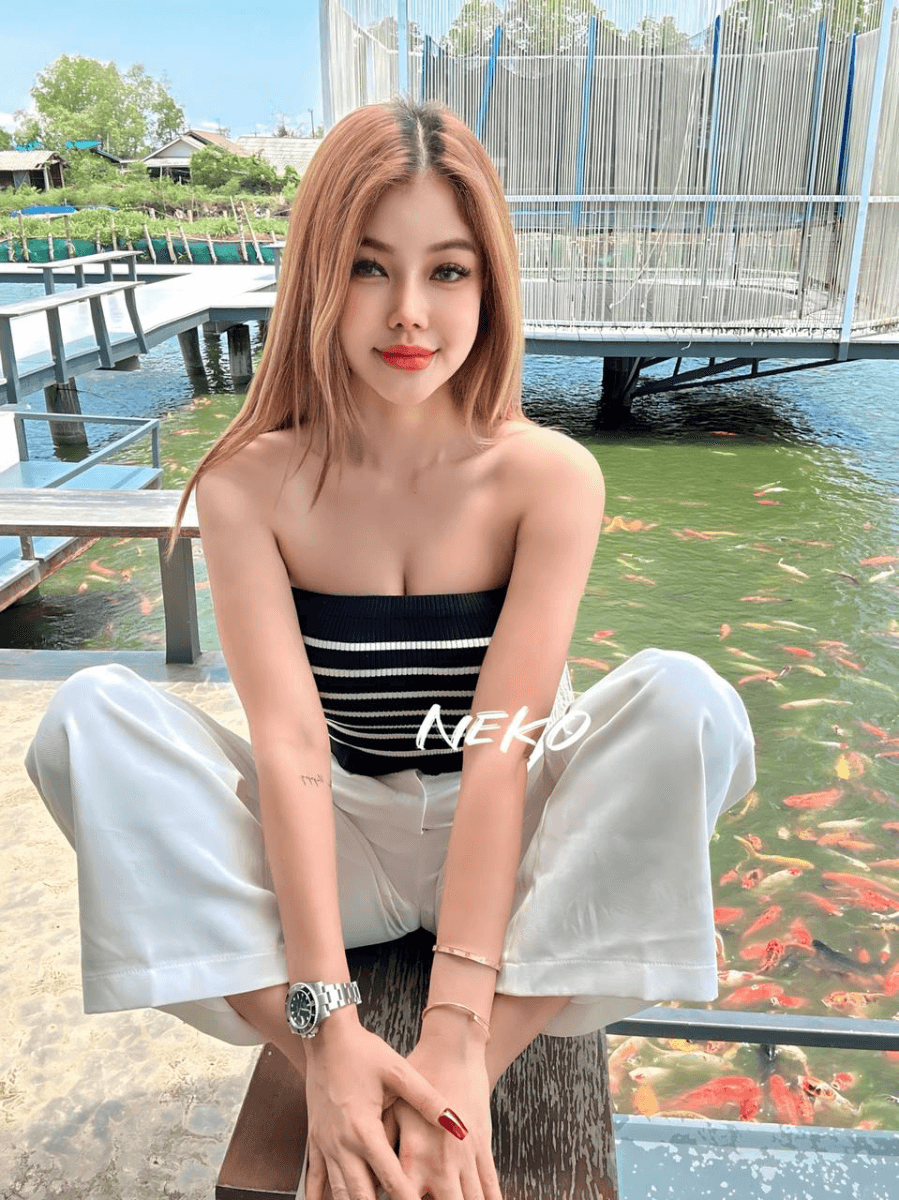 โปรไฟล์ของ เนโกะ บริการฟิวแฟน
