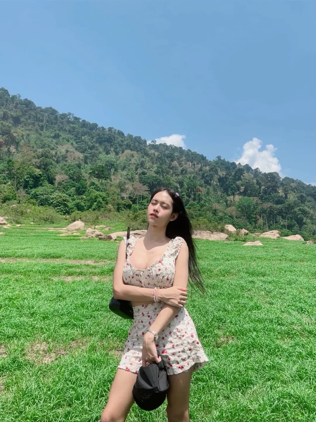 โปรไฟล์ของ ลูกหว้า(สาวสองยังไม่แปลง) บริการฟิวแฟน