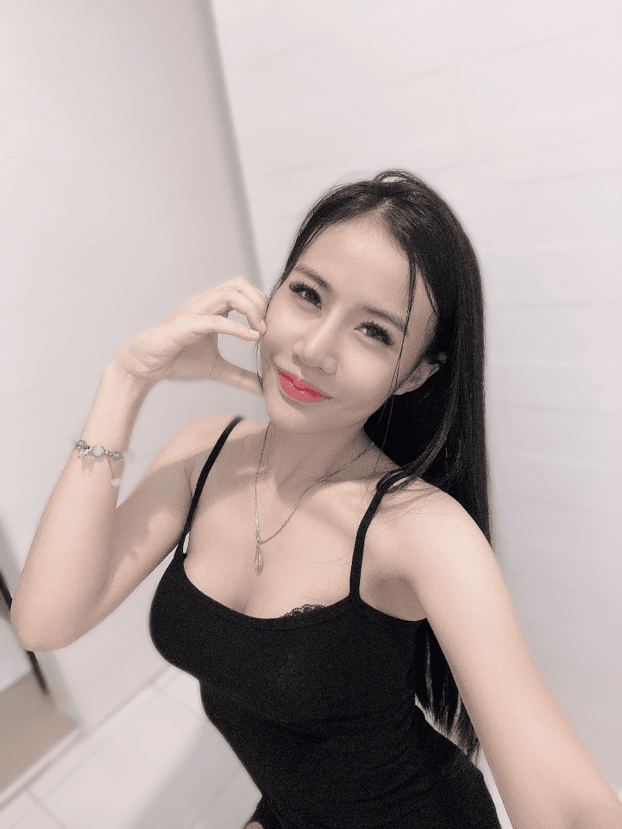 โปรไฟล์ของ น้ำมนต์ บริการฟิวแฟน